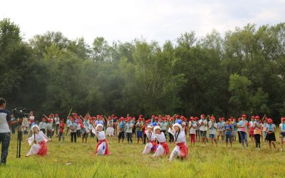 Фонд «Бакубат Талас» организовал бесплатный отдых для детей из малоимущих семей Таласской области